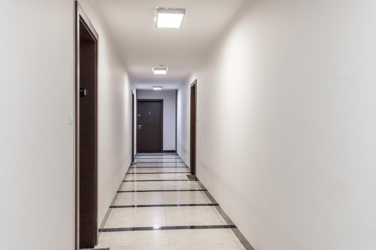 Superapart Towarowa 35 Warsaw Exterior photo